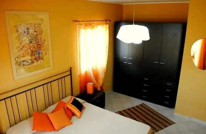 Villa Green Place Mascali 0*,