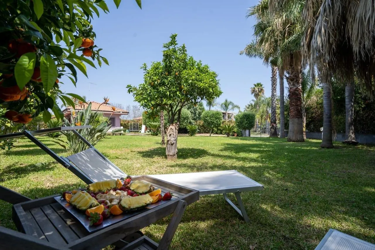 Villa Green Place Mascali